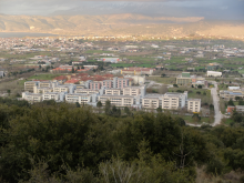 Άποψη κτιρίων Τμήματος Φυσικής από τη Μονή Περιστεράς